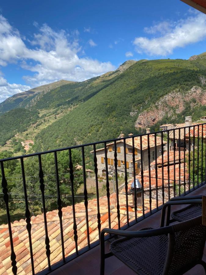 Hostal Alt Llobregat 努奇堡 外观 照片