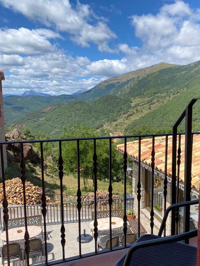Hostal Alt Llobregat 努奇堡 外观 照片